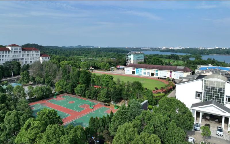 江西枫林涉外经贸职业学院职教高考