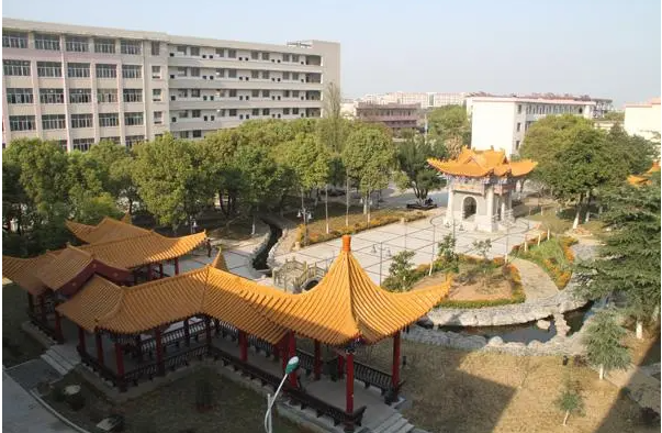 江西农业工程职业学院高职单招